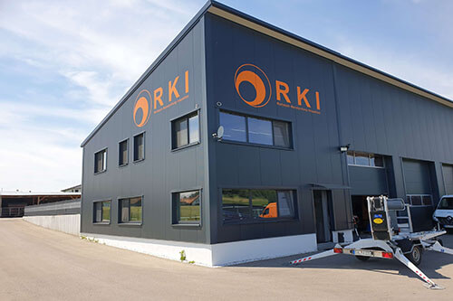 Fassadenbeschriftung - Firma RKI